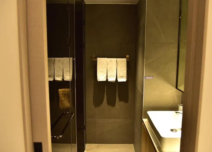 The Designers Lyj Yeoksam Hotel